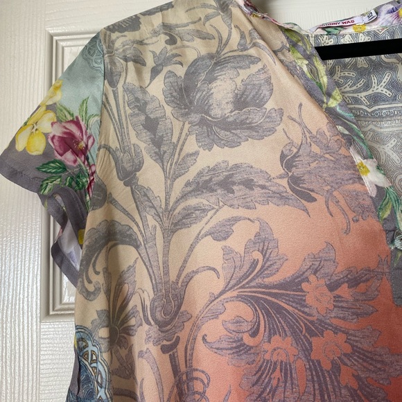 Johnny Was Silk Blouse - Picture 7 of 8